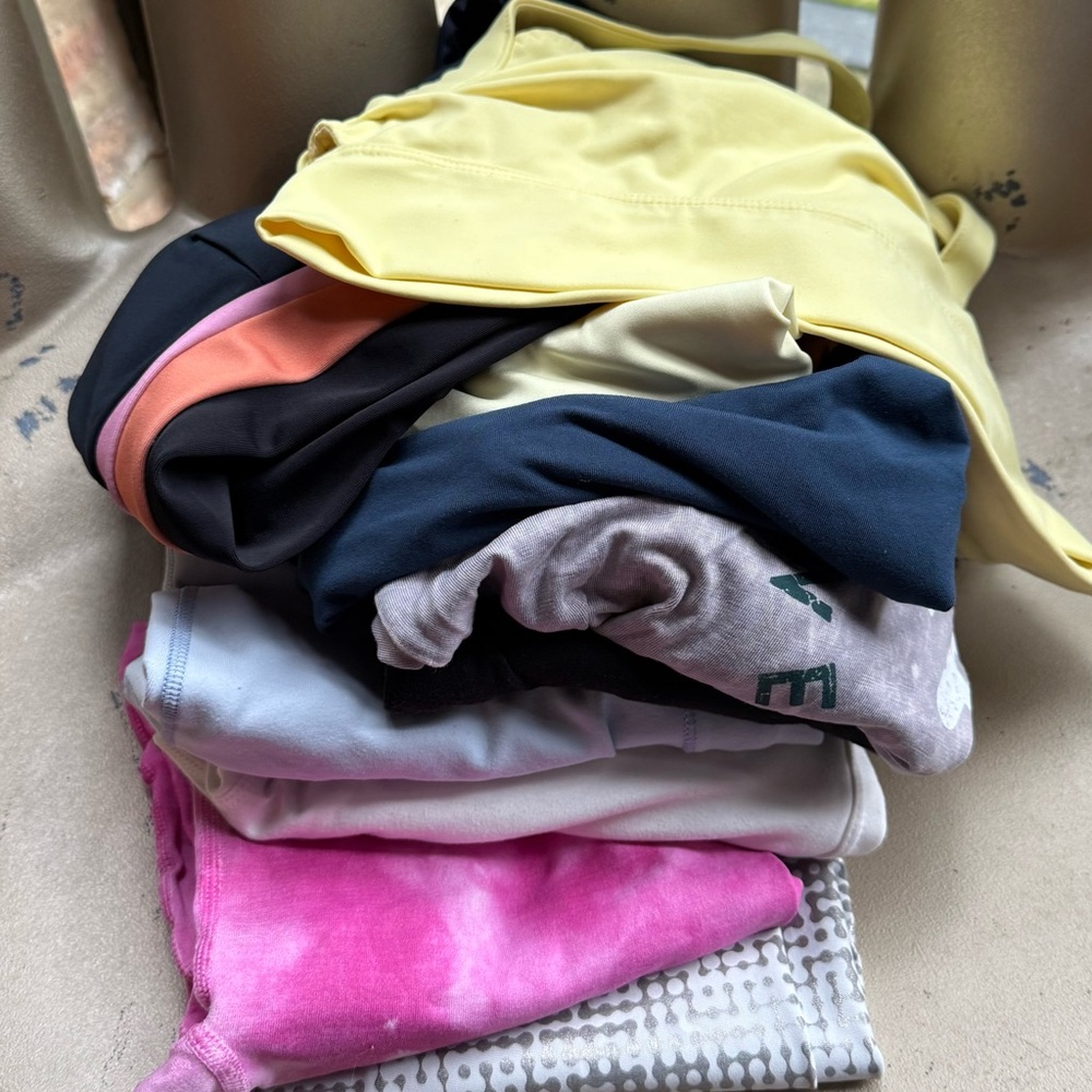 Higher end women’s activewear bundle